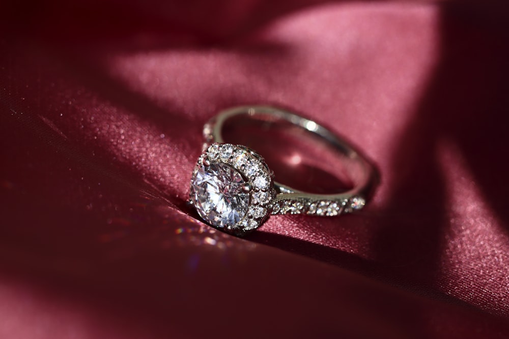 How to care for jewelry so it shines longer